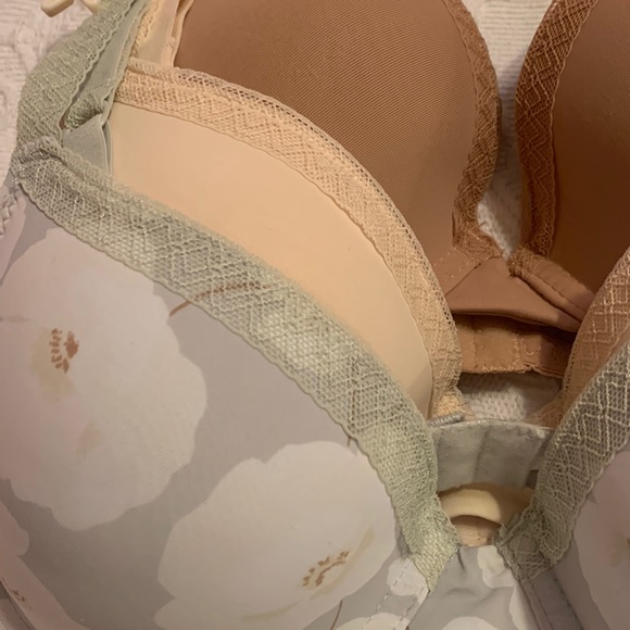 Anne Klein 34B T-Shirt Bra Lace Trim 3 Packs Bundle High Quality Floral Gray Tan - Picture 3 of 9
